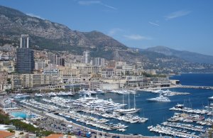 5 x 2.5 Meter Kajplats/Förtöjning Hercules Småbåtshamn Monaco Till Salu
