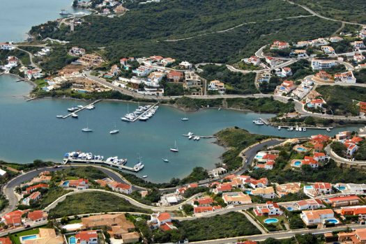 Cala d'Or Småbåtshamn - Förtöjningar Cala d'Or Småbåtshamn - Förtöjningar
